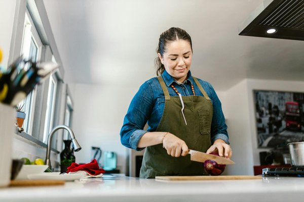 Mastering flavor: your comprehensive handbook for choosing the perfect food dehydrator to preserve nutrients